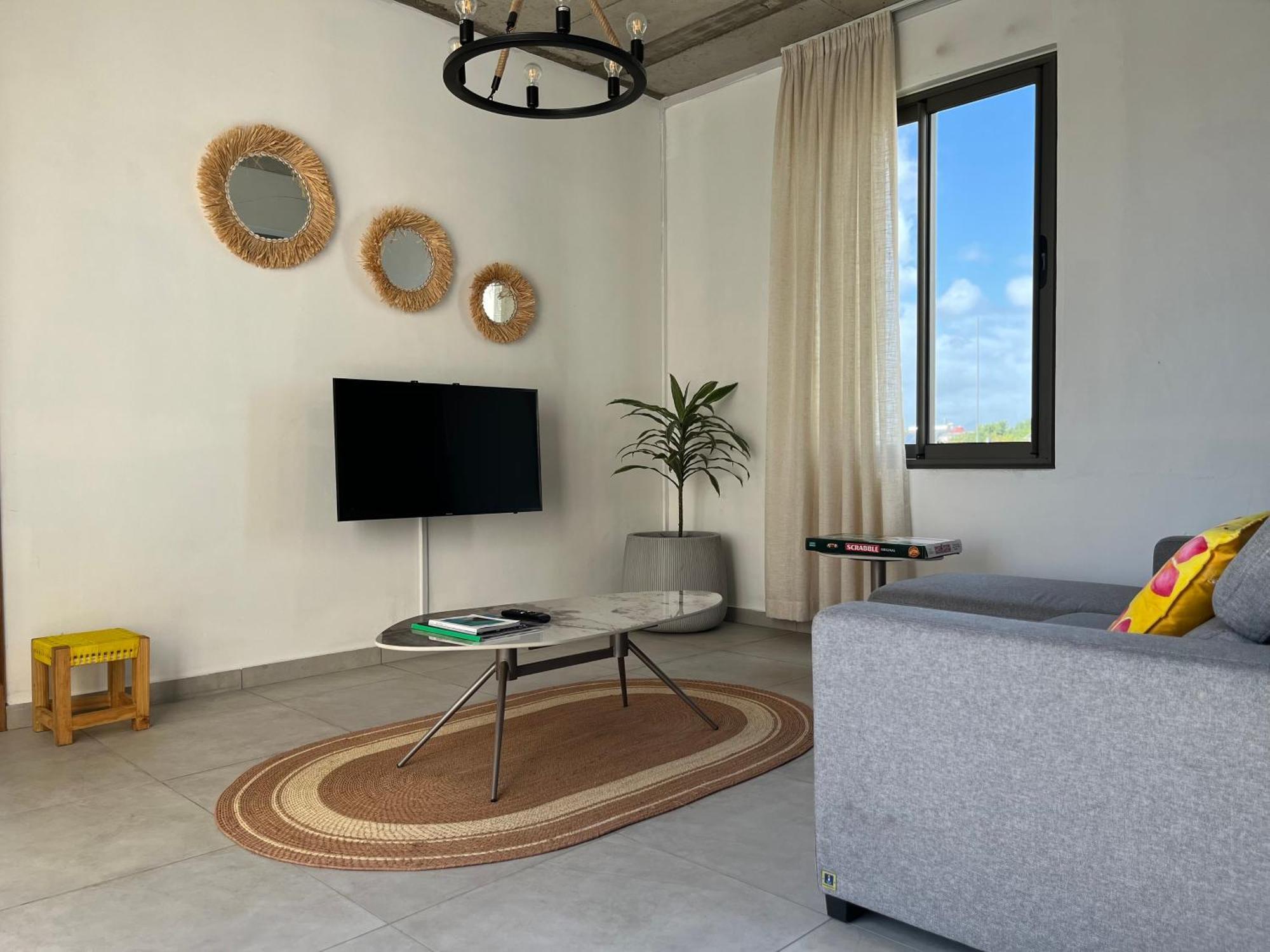 Cosy 2 Bedrooms Apts In Pereybere -Seasons Break Apartment 페레이베레 외부 사진